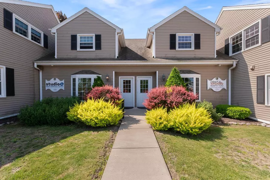 W156N11377 Pilgrim ROAD, Germantown, WI 53022