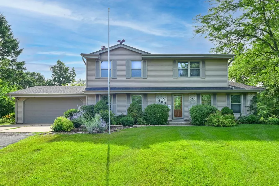 308 Wakefield Downs, Wales, WI 53183