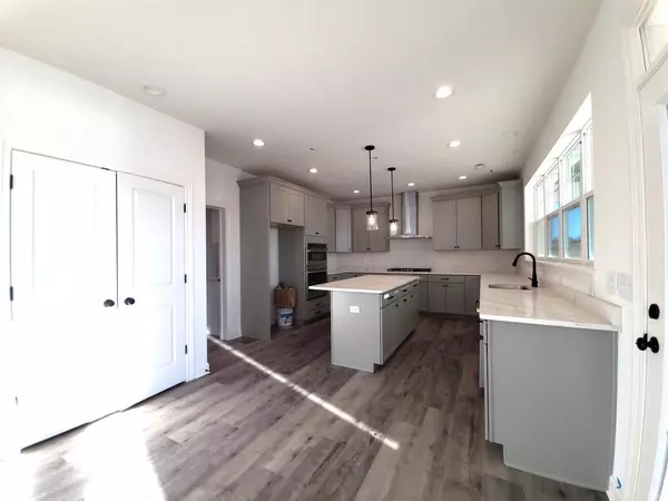 Delavan, WI 53115,2853 Launch DRIVE