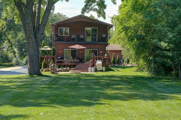 Waterford, WI 53185,24532 Sandy Point DRIVE