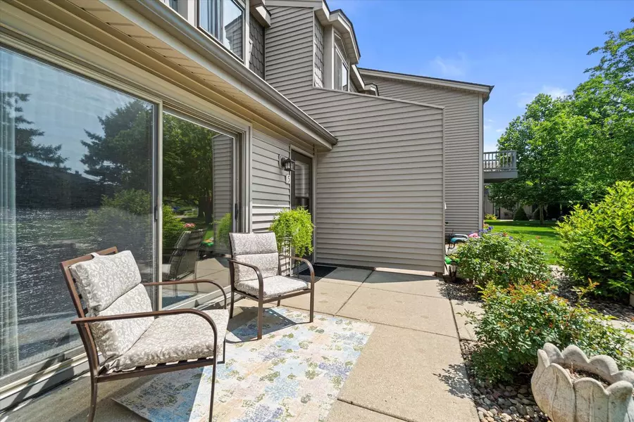 1000 Prairie DRIVE #5, Mount Pleasant, WI 53406