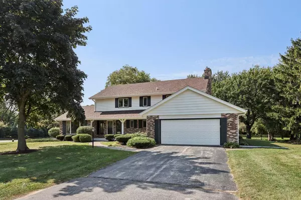 Wind Point, WI 53402,2 Redwood COURT