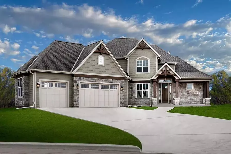 W214N6672 Fairview DRIVE, Lannon, WI 53046