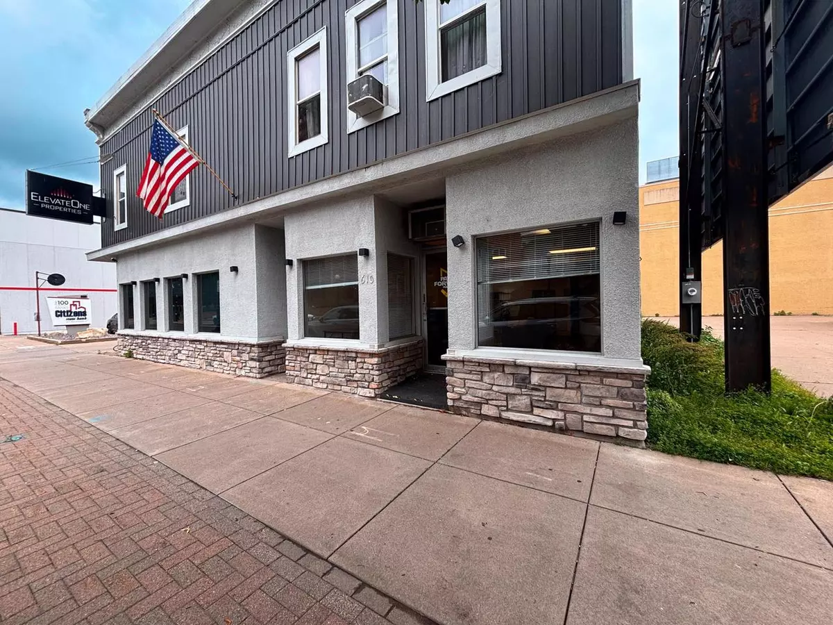 La Crosse, WI 54601,610 Main STREET