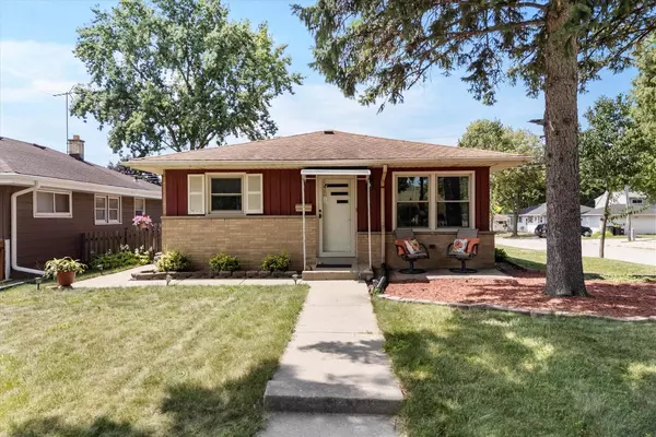 1105 S 101st STREET, West Allis, WI 53214