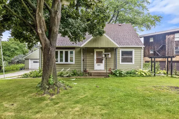 West Allis, WI 53227,2477 S 99th STREET