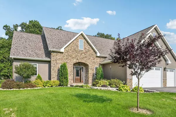 Campbellsport, WI 53010,N3599 Red Oak DRIVE