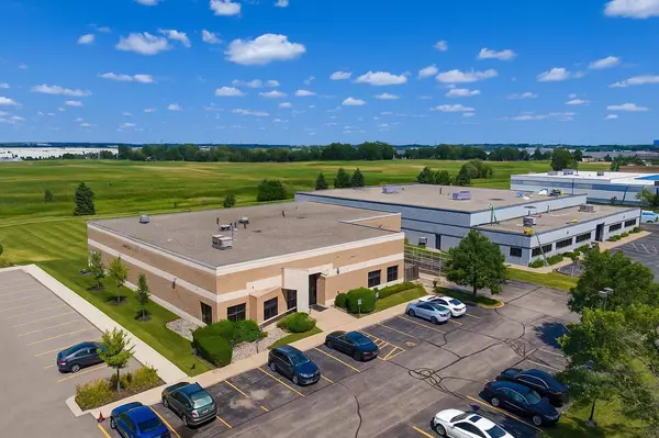 5511 95th AVENUE, Kenosha, WI 53144
