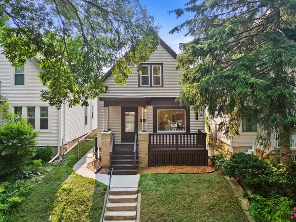 Milwaukee, WI 53207,2963 S Clement AVENUE