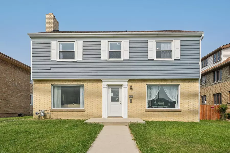3323 N Sherman BOULEVARD, Milwaukee, WI 53216