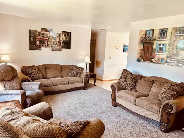 Milwaukee, WI 53221,1510 W Klein AVENUE