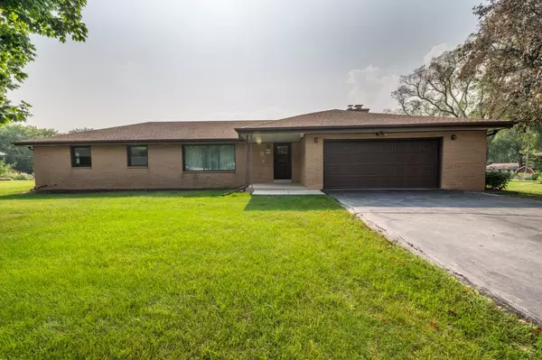 Menomonee Falls, WI 53051,W145N5125 Stone DRIVE