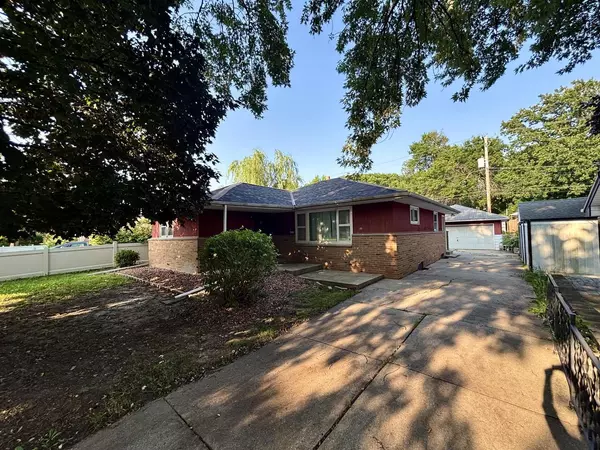 4034 S 60th STREET, Milwaukee, WI 53220