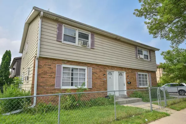 Milwaukee, WI 53225,8907 W Mill ROAD #8909