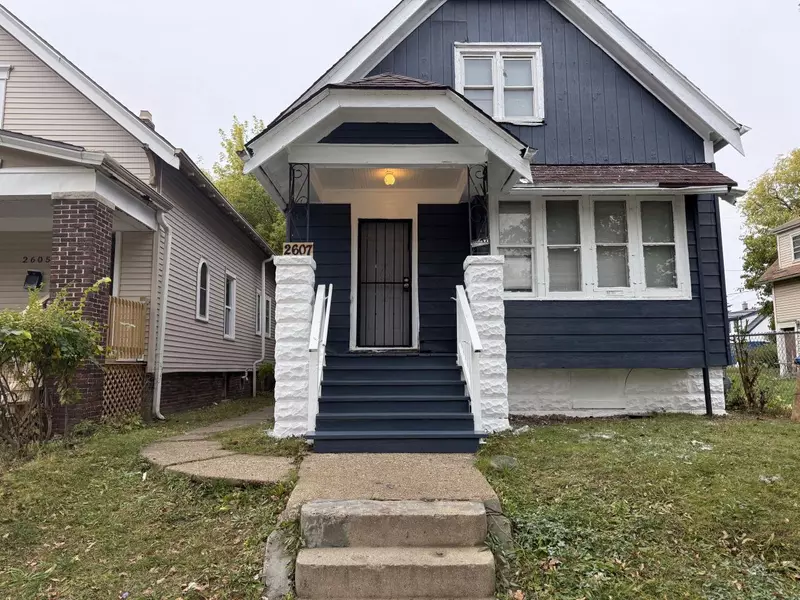 2607 N 24th STREET, Milwaukee, WI 53206
