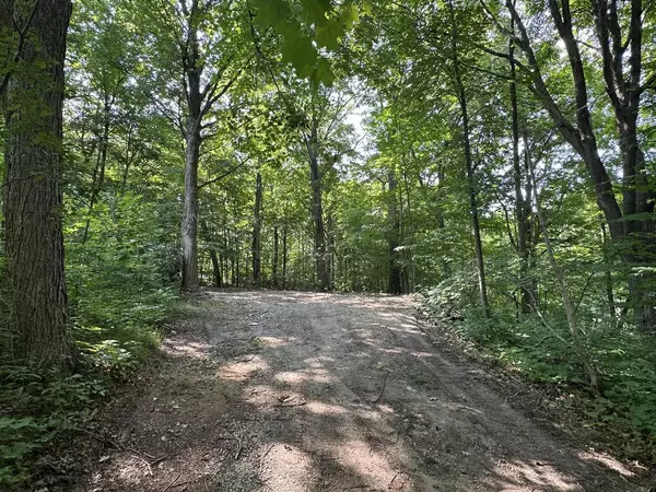 Colgate, WI 53017,525 WOODLAND DRIVE