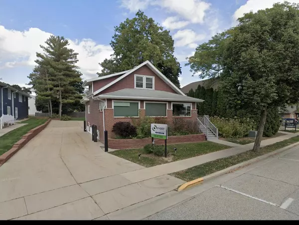 202 W Verona AVENUE, Verona, WI 53593