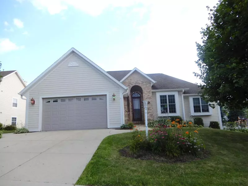 805 Harrison STREET, Hartford, WI 53027