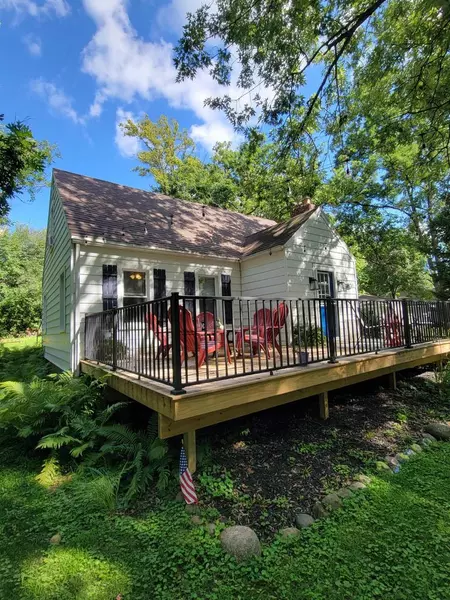 3281 Lockwood BOULEVARD, Lake Geneva, WI 53147