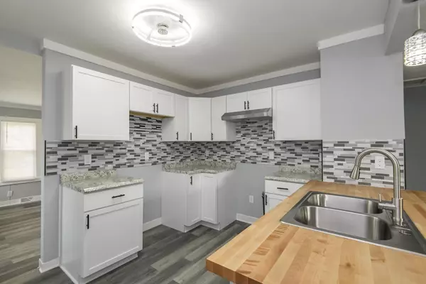 Milwaukee, WI 53209,4825 N 39th STREET