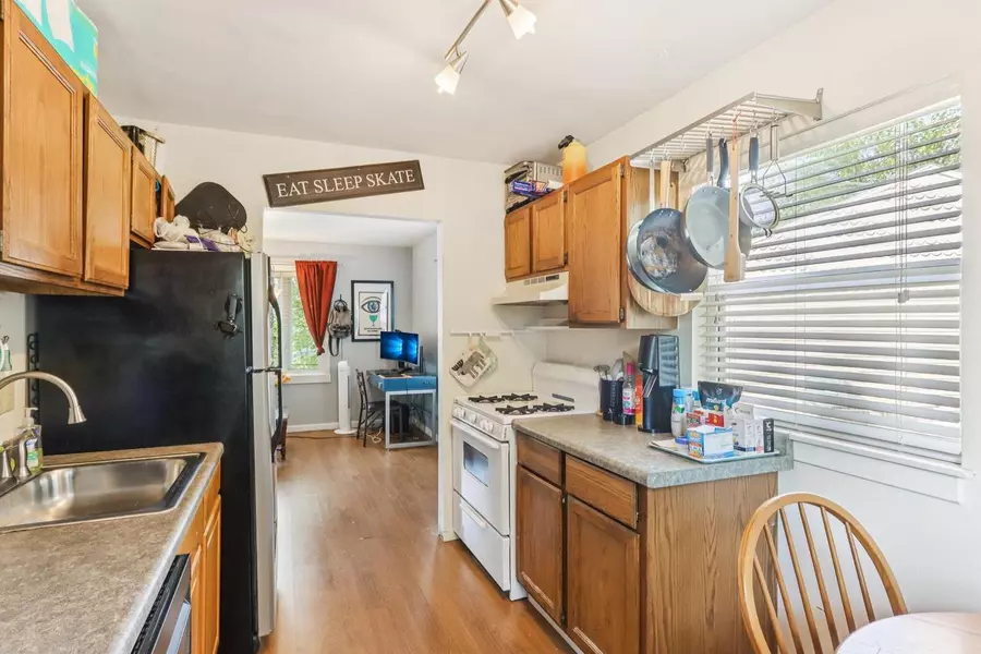 15 Craig AVENUE, Madison, WI 53705