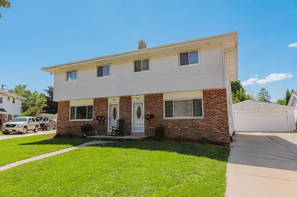 3841 S Marcy STREET #3843, Milwaukee, WI 53220