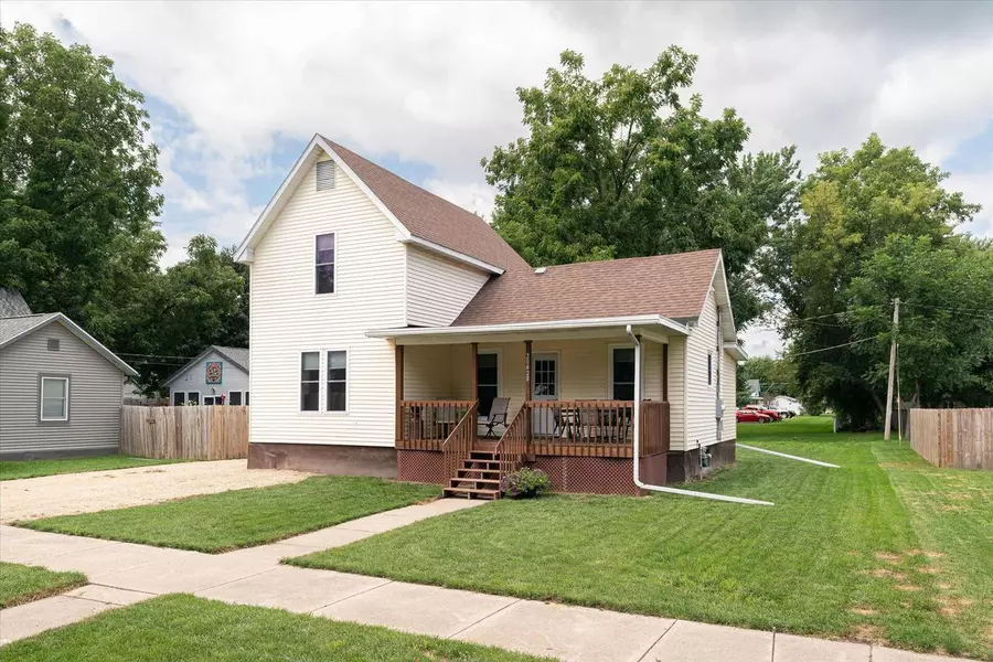 20428 W Ridge AVENUE, Galesville, WI 54630