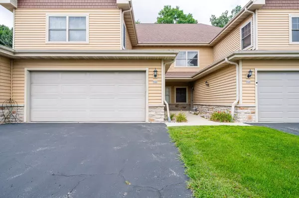Hartford, WI 53027,946 Autumn Ridge LANE #946