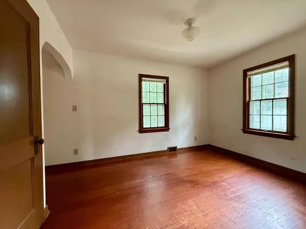 Dousman, WI 53118,148 Wolf DRIVE