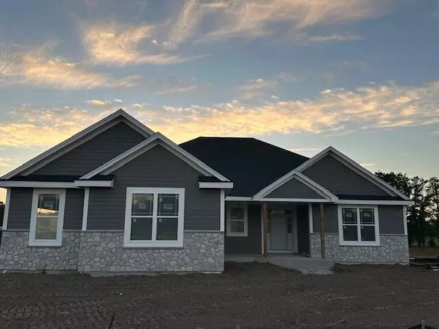 W207N5817 Muirfield DRIVE, Menomonee Falls, WI 53051