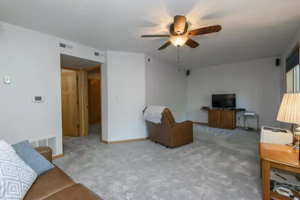 Waterford, WI 53185,26602 Lilac LANE #10