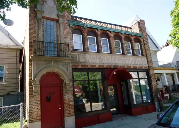 2411 W Mitchell STREET #2413, Milwaukee, WI 53204