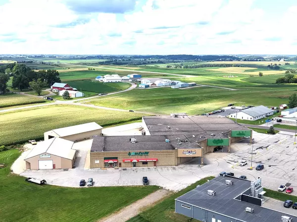 1230 N Main STREET, Viroqua, WI 54665