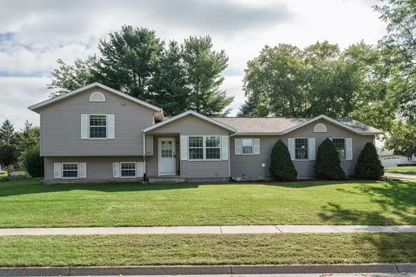 619 Riverview DRIVE,  Marshall,  WI 53559