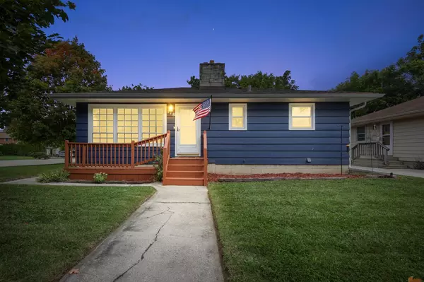 518 Sherman AVENUE,  South Milwaukee,  WI 53172