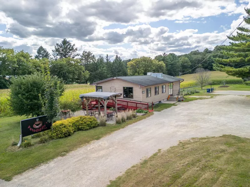 1003 N Monroe STREET, Waterloo, WI 53594