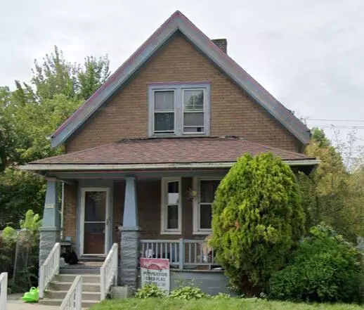 2913 N 18th STREET, Milwaukee, WI 53206