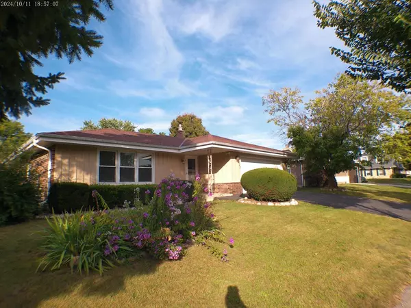 Waukesha, WI 53189,1523 David LANE