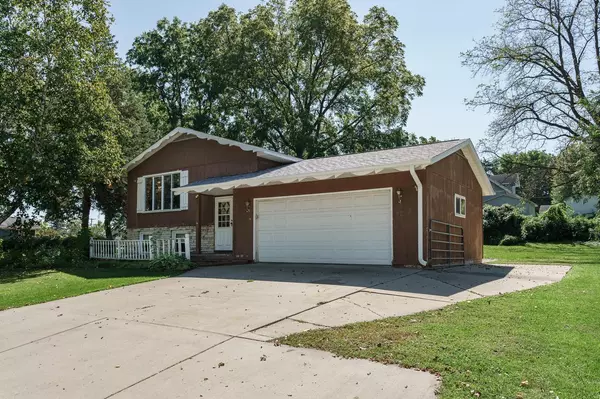 Watertown, WI 53098,205 Norma DRIVE