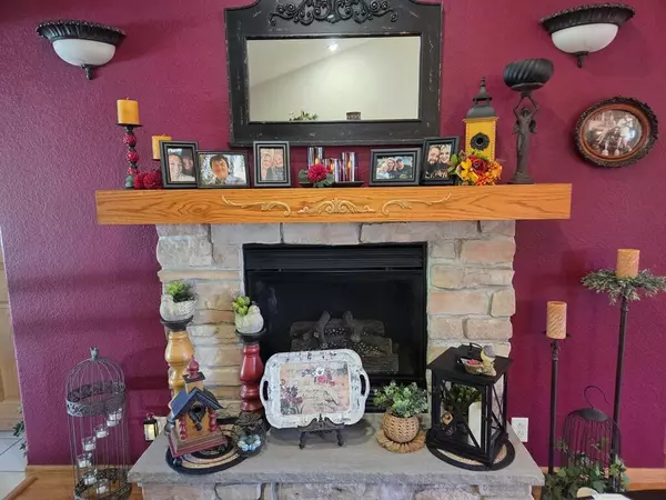 Cascade, WI 53011,617 Lake STREET