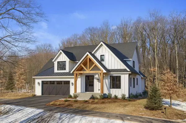 Waupaca, WI 54981,E2264 MEADOW VALLEY COURT