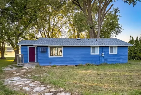 W11024 Glen DRIVE, Beaver Dam, WI 53916