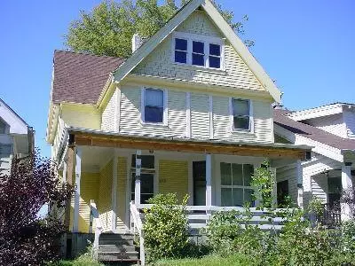 3215 N 20th STREET, Milwaukee, WI 53206