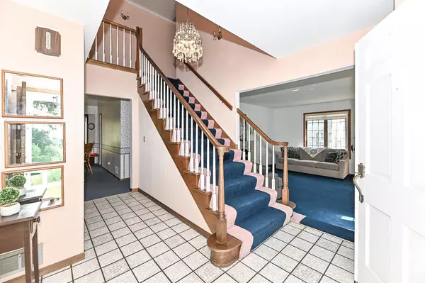 Greendale, WI 53129,8866 Greenmeadow LANE