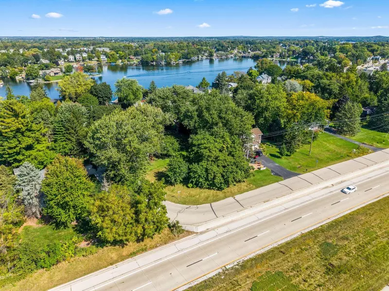 Lt27 LAKELAND ROAD, Oconomowoc, WI 53066
