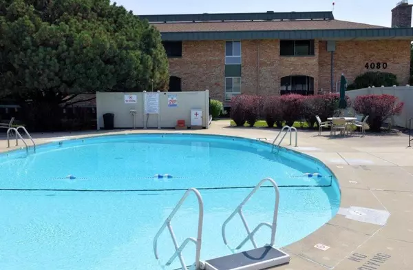 Brown Deer, WI 53209,4155 W Rivers Edge CIRCLE #24