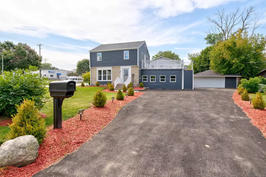 6401 N 40th STREET, Milwaukee, WI 53209