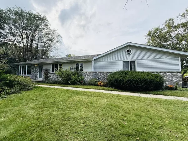 W3284 Midland DRIVE, Campbellsport, WI 53010