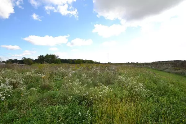 Lt2 MADYSON COURT, Muskego, WI 53150