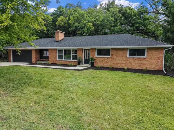 1199 Rolling LANE, Lake Geneva, WI 53147